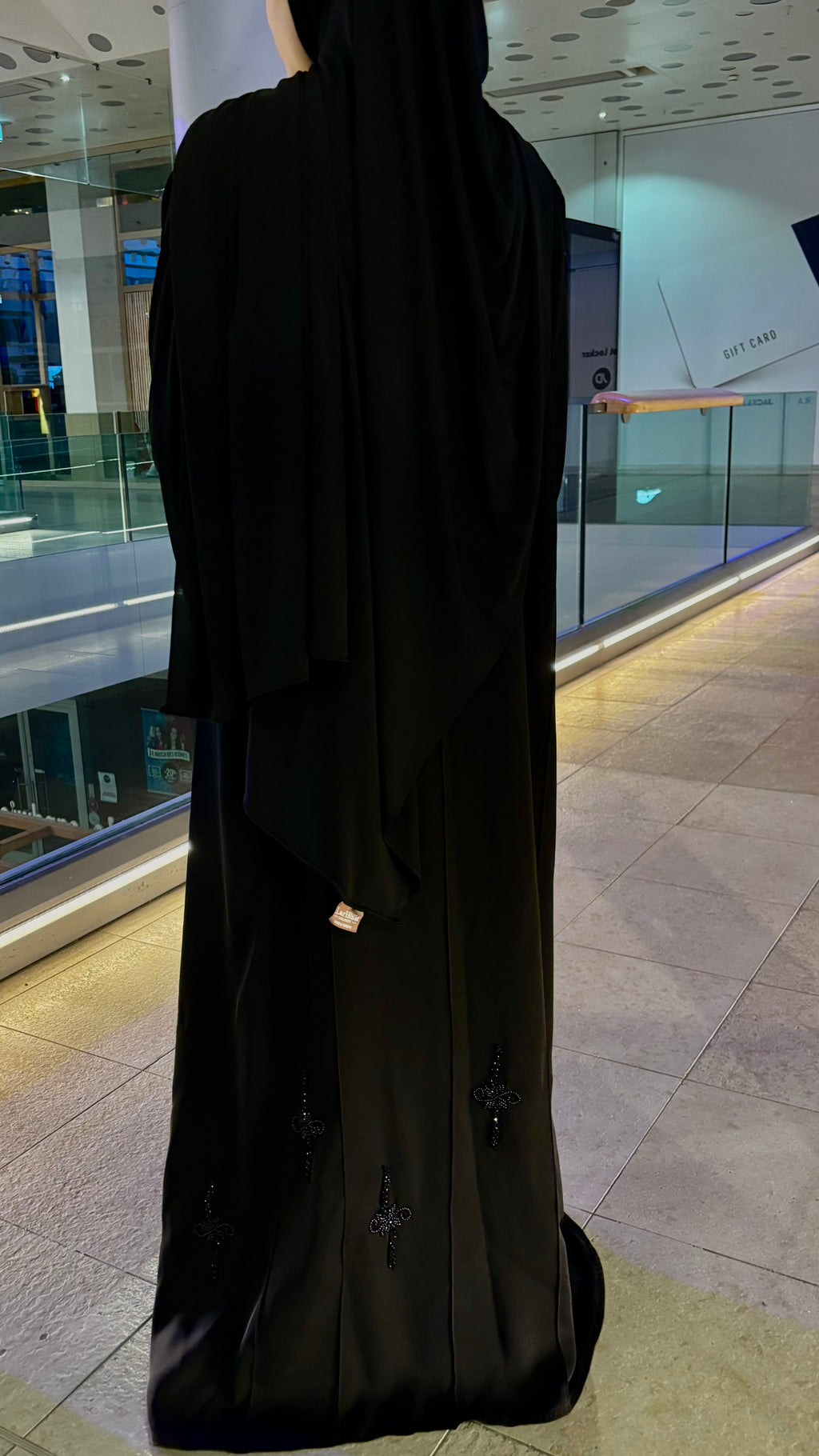 Abaya Aisha